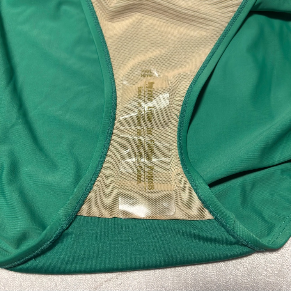 NWT Old Navy UPF Side-Tie Swimsuit Dress Beach Cruiser Green 3X Modest Skirted - Picture 9 of 12